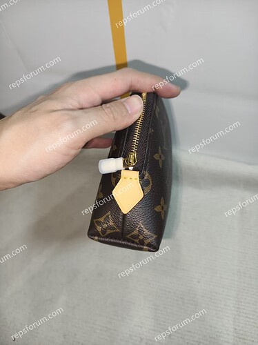 LV Cosmetic Pouch GM-3