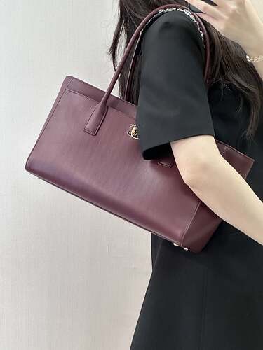 CAHNEL-Small-Shopping-Bag(HIGH-END-GRADE)-(4)