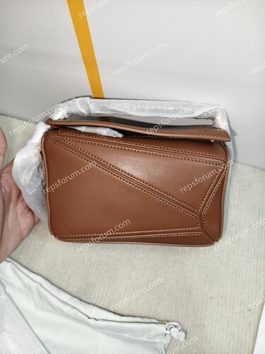 LOEWE Mini Featherlight Puzzle bag in nappa lambskin-1