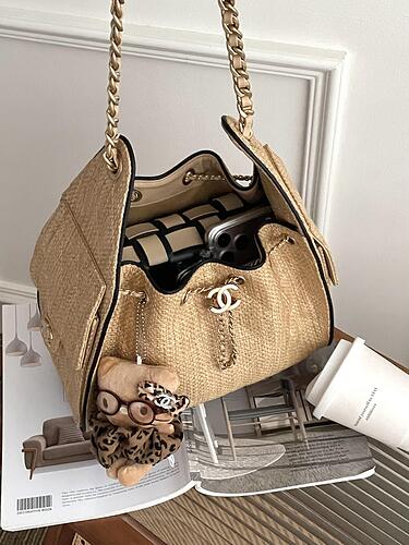 CHANEL 25 Mini Handbag AS5631 20 x 22 x 12.5cm cheap designer bag
