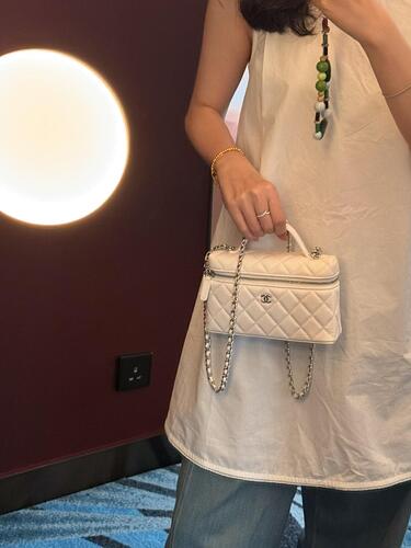 Chanel Long Vanity AP4854 19 cheap designer bag