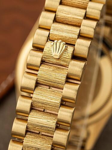 Rolex-Watch-Guide-2026-The-Models,-Materials,-and-Buying-Tips-to-Know3