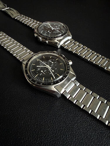 Omega Speedmaster Professional Moonwatch black Omega Speedmaster watch