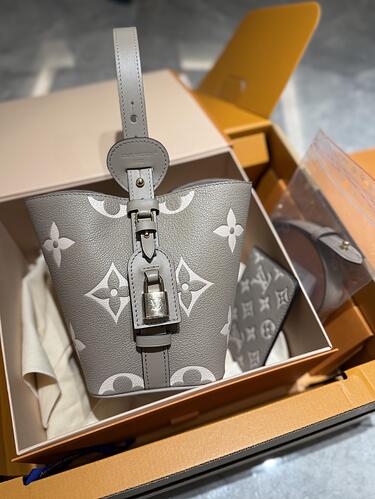 LV All In BB M13045 16 x 18 x 12 cm cheap designer bag