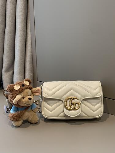 Gucci GG Marmont Chain Bag 443497 22×13×6cm cheap designer bag