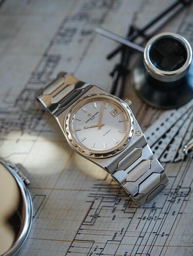 Vacheron Constantin 222 styling inspiration