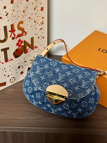 LV Sunset Denim Bag M46829 27 x 18 x 3 cm cheap designer bag