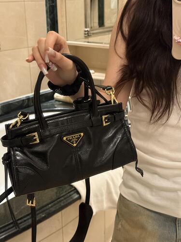 Prada Bonnie Mini Leather Handbag 1BA486 23.5 x 12 x 9 cm cheap designer bag
