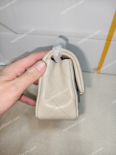 CHANEL Mini Classic Handbag With Top Handle-3